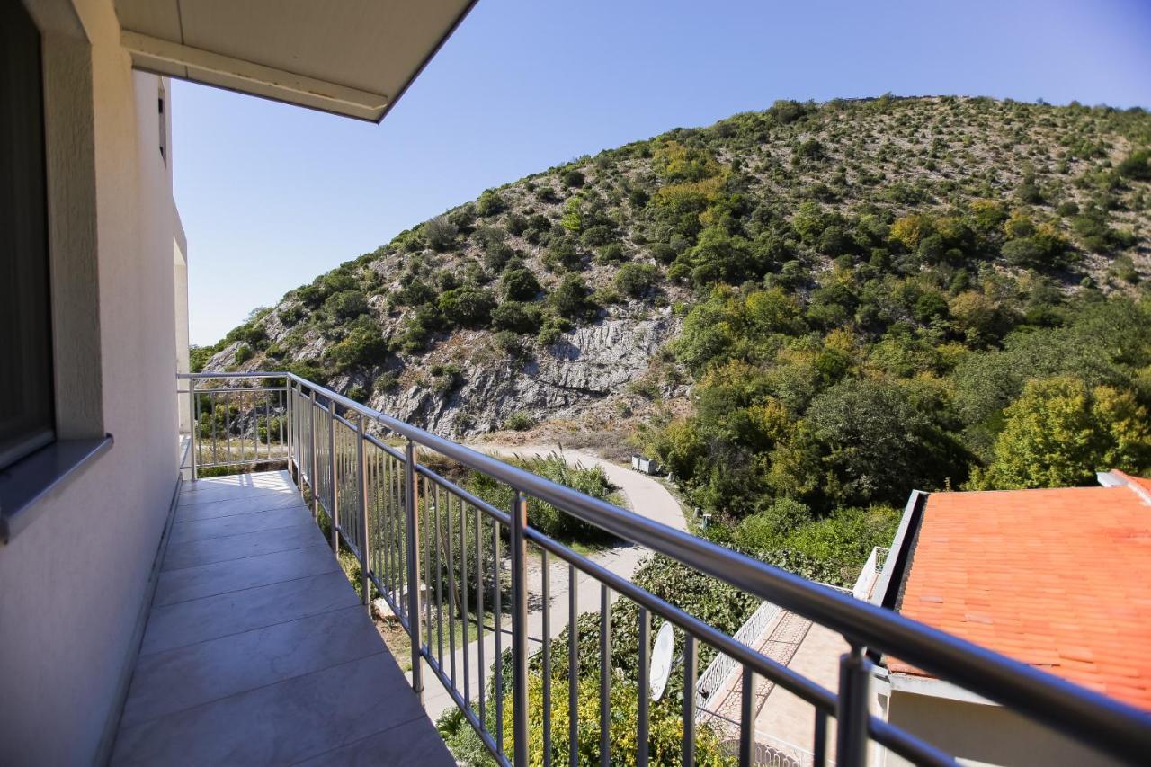 Villa Blanca Petrovac Exterior foto